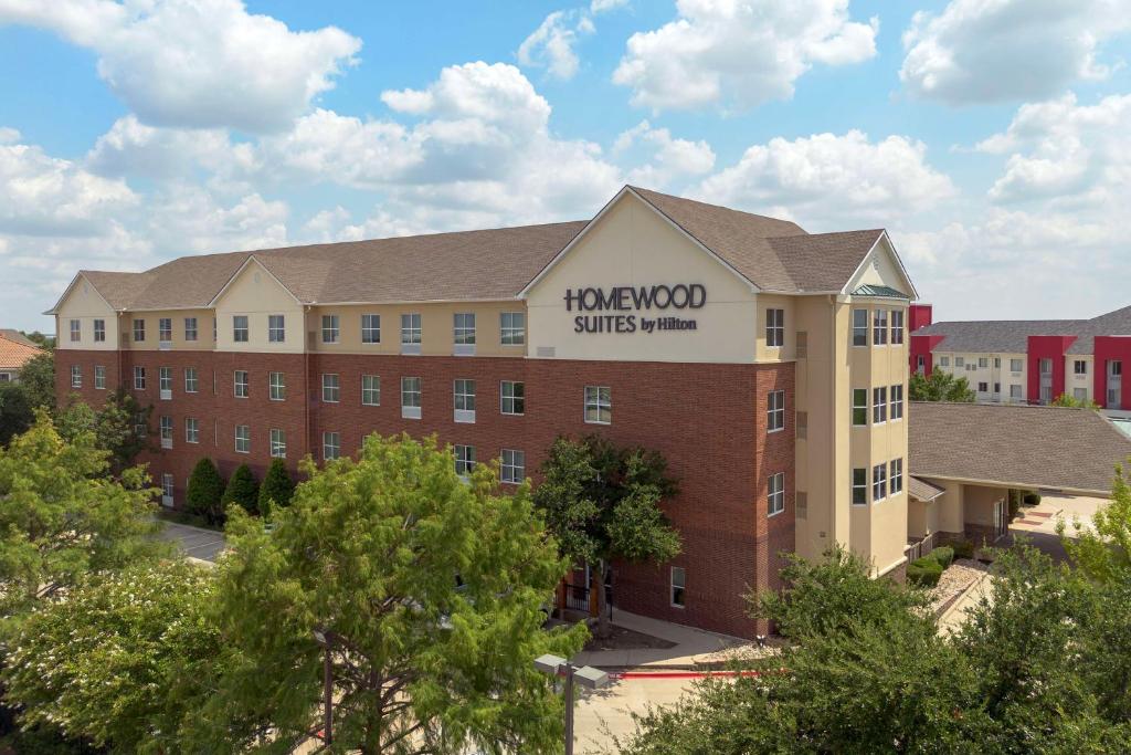 Homewood Suites by Hilton IrvingDFW Airport