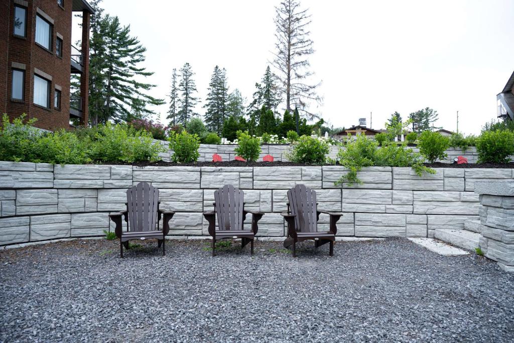 Ramada by Wyndham Ottawa On The Rideau - Resim 8