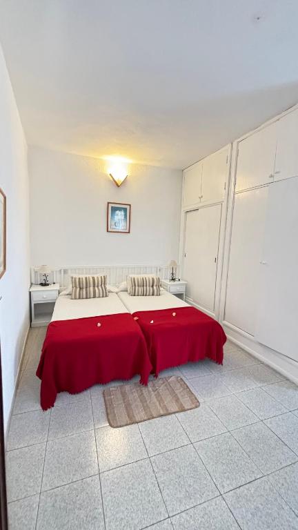 A bed or beds in a room at Finca Santa Catalina
