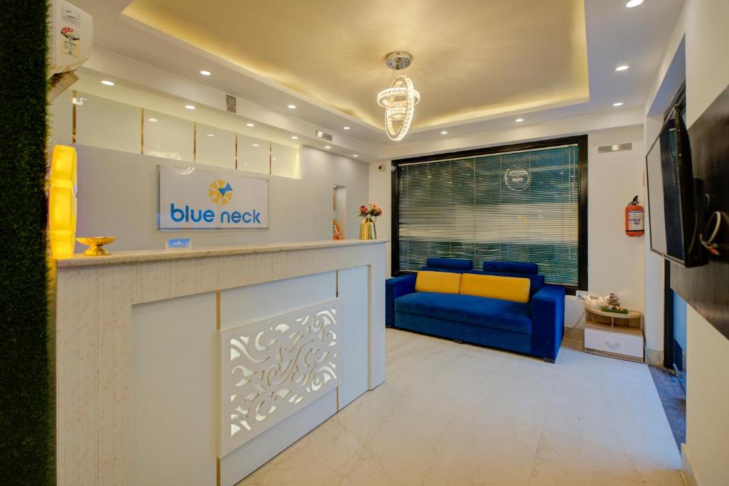 TV a/nebo společenská místnost v ubytování BlueNeck Sec 40 Unitech Cyber Park Gurugram