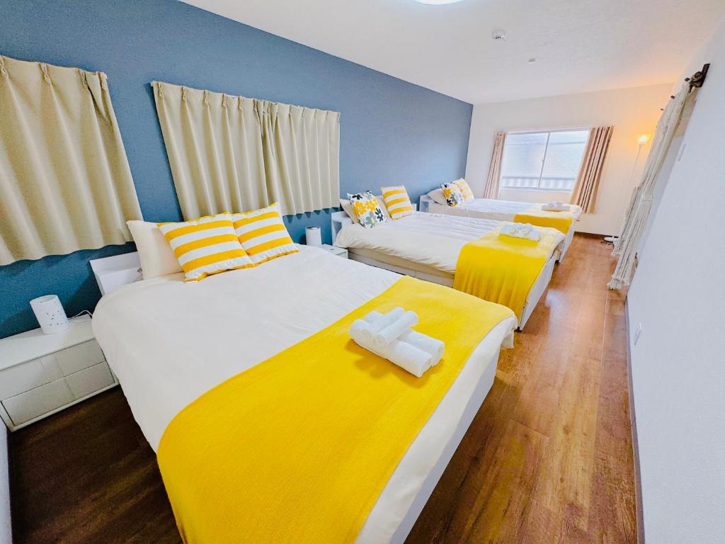 Lucky Clover Spacious Entire House for 9 Direct to Namba Ideal for Families and Groups Fully Equipped