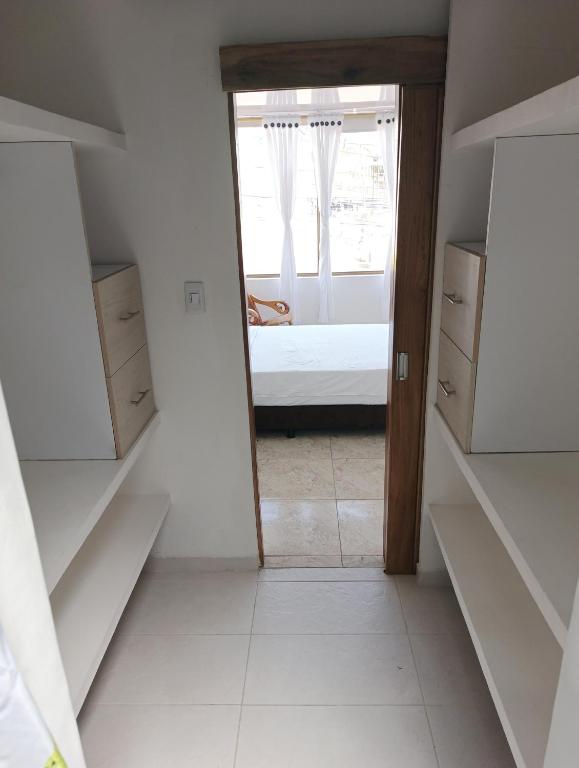 Voodi või voodid majutusasutuse Comodas y agradables Habitaciones en Chipre toas