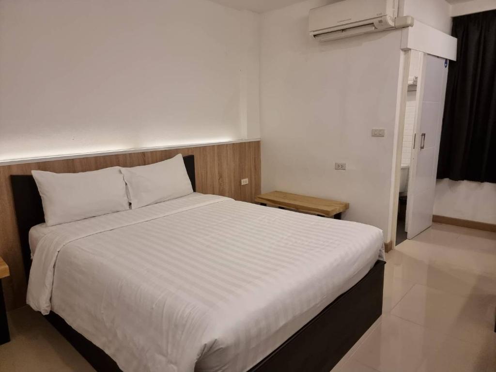 The Nimman Hotel - SHA Plus - Small Double Room