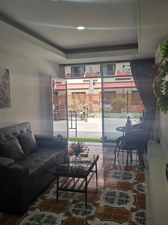 Candy Beach Seaview Jomtien - Resim 7