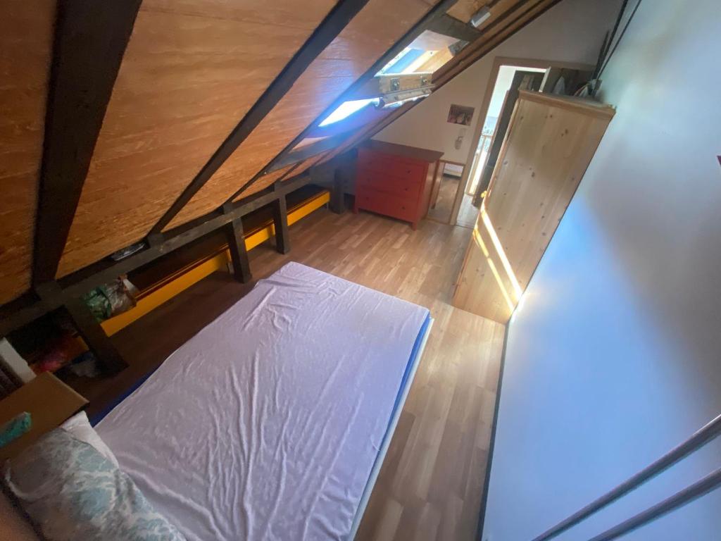 Postel nebo postele na pokoji v ubytování Ilir-home