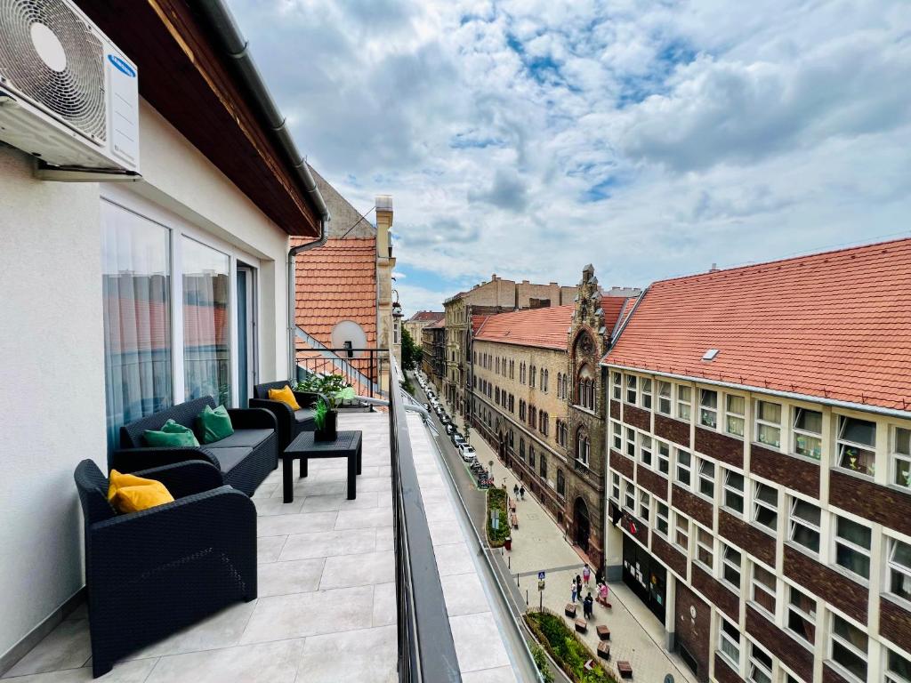 Lena Apartman Budapest City Center 1085 Budapest, Somogyi Béla utca 14 kép - 1