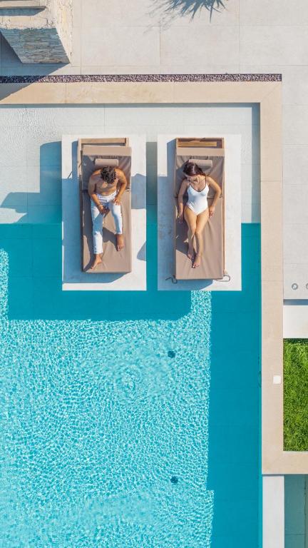 Bazén v ubytovaní Allure Wellness Retreat alebo v jeho blízkosti