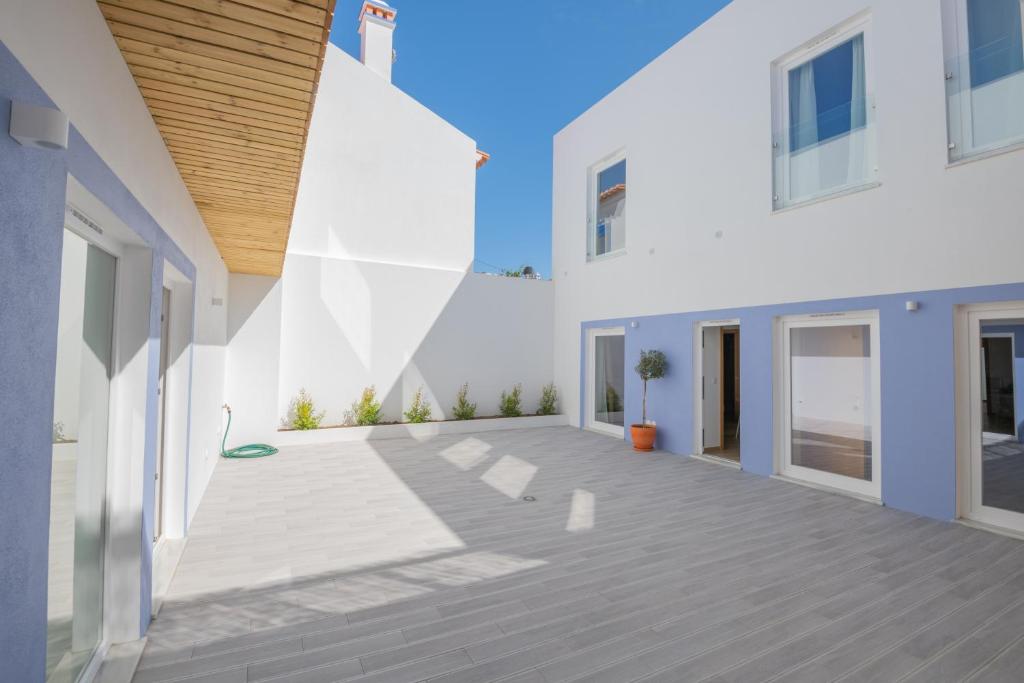 Villa Harbour Rooms & Apartments - 8