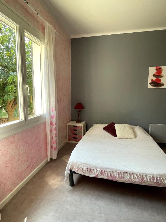 Postel nebo postele na pokoji v ubytování Le Vieux Murier - Chambres d'hôte