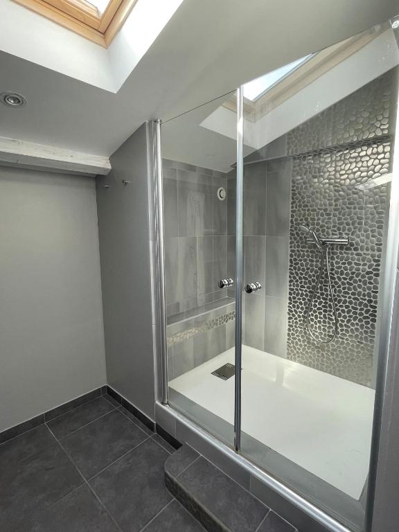 Koupelna v ubytování Le Vieux Murier - Chambres d'hôte