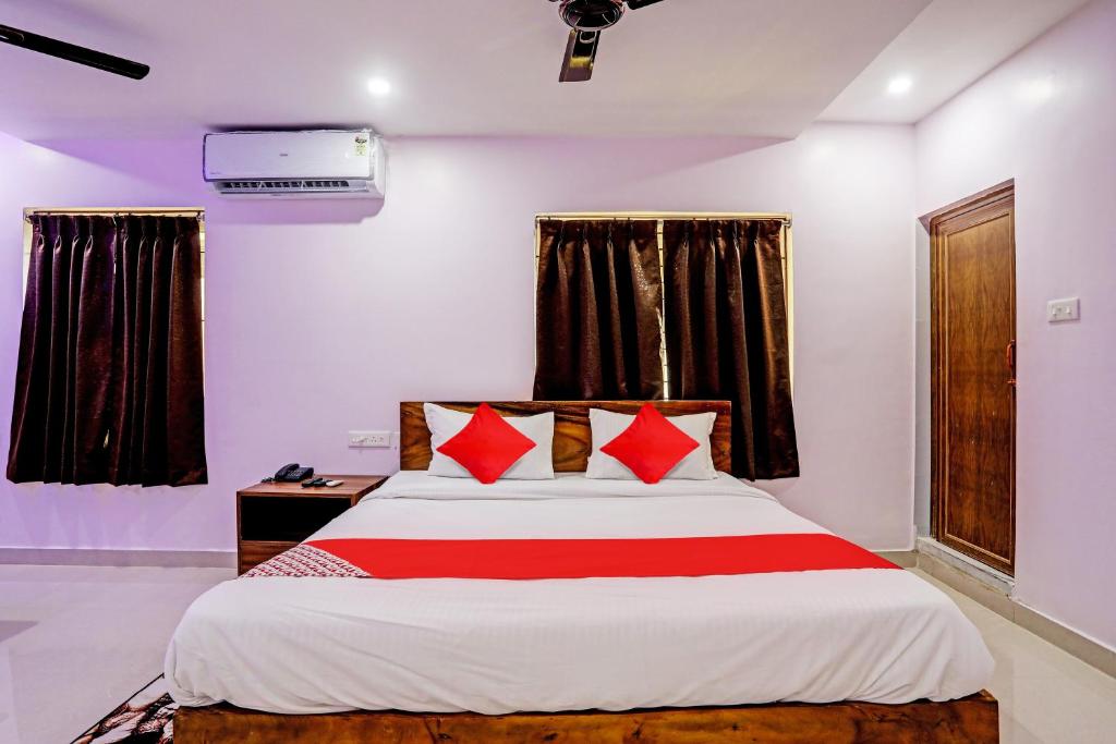 Postel nebo postele na pokoji v ubytování Hotel O Tezos Palace