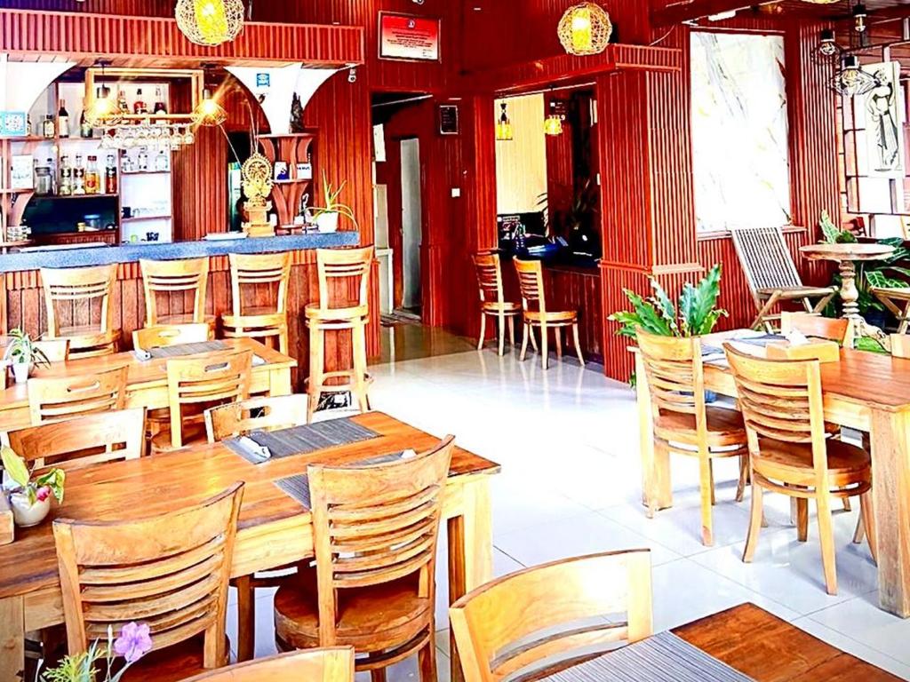 Wait Garden Cottage - 5