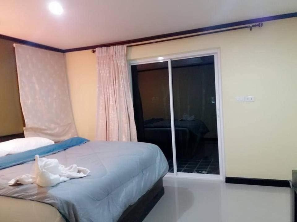 Lung Pod 9 resort - Error