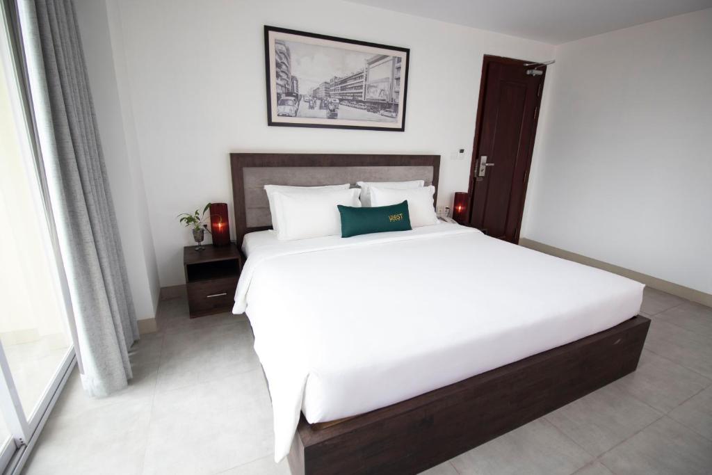 Postel nebo postele na pokoji v ubytování Vrest Hotel