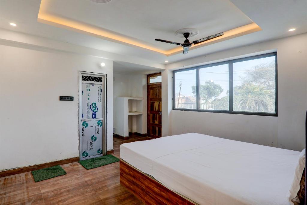 OYO Royal Ayodya Guest House