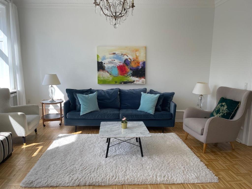 Posezení v ubytování Elegant Apartment with Prime Location in Østerbro