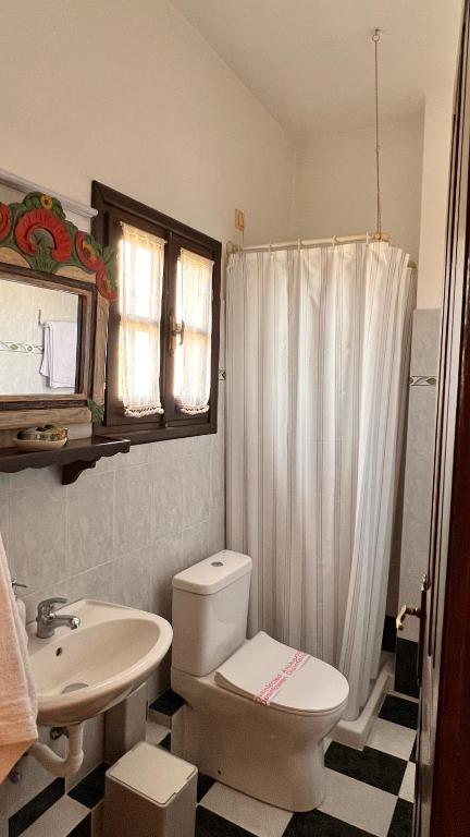 Koupelna v ubytování Guesthouse Filokalia