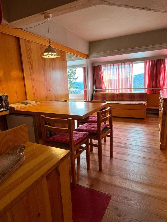 Kuchyň nebo kuchyňský kout v ubytování Casetta al Sole Alto