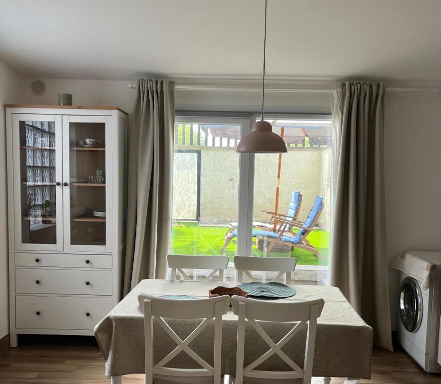 Χώρος καθιστικού στο Domus Romea