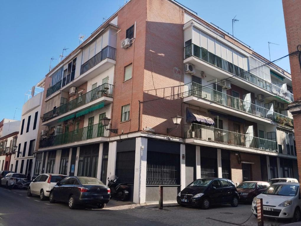 New Hostly Alameda Apartments - 7