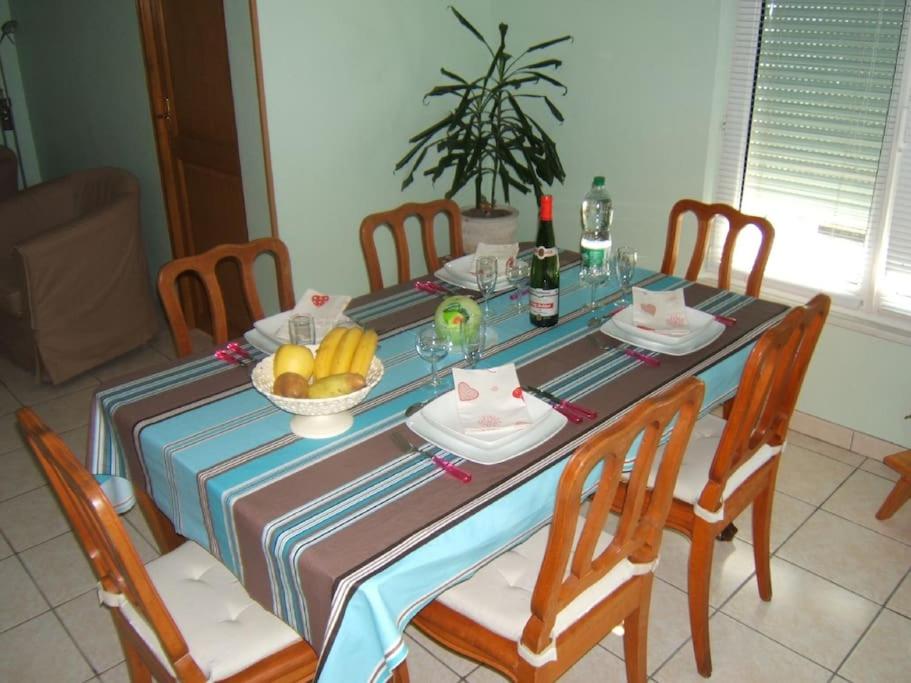 Nápoje v ubytování Gîte ''Les Bleuets''