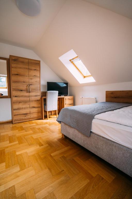 Posteľ alebo postele v izbe v ubytovaní Willa u Basi 2