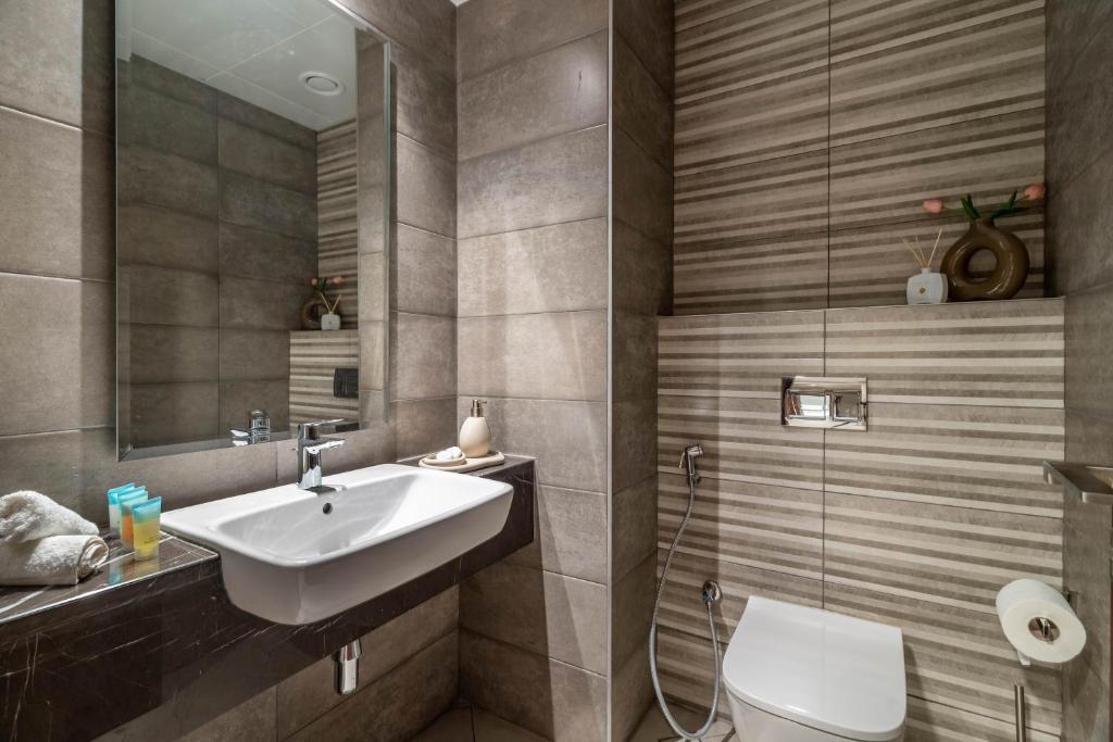 Koupelna v ubytování Luxury Saadiyat Soul Beach Residence