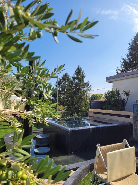 Zahrada ubytování Admiral Hotel Villa Erme