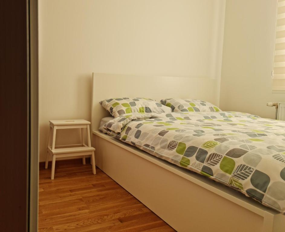 A bed or beds in a room at Alpino