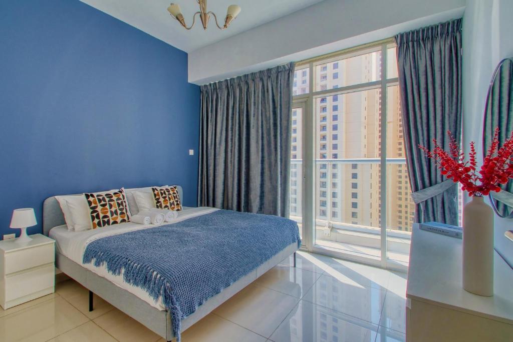لابی و فضای عمومی ShoresInn - Elegant 2BR with Dubai Marina View - تصویر ۵