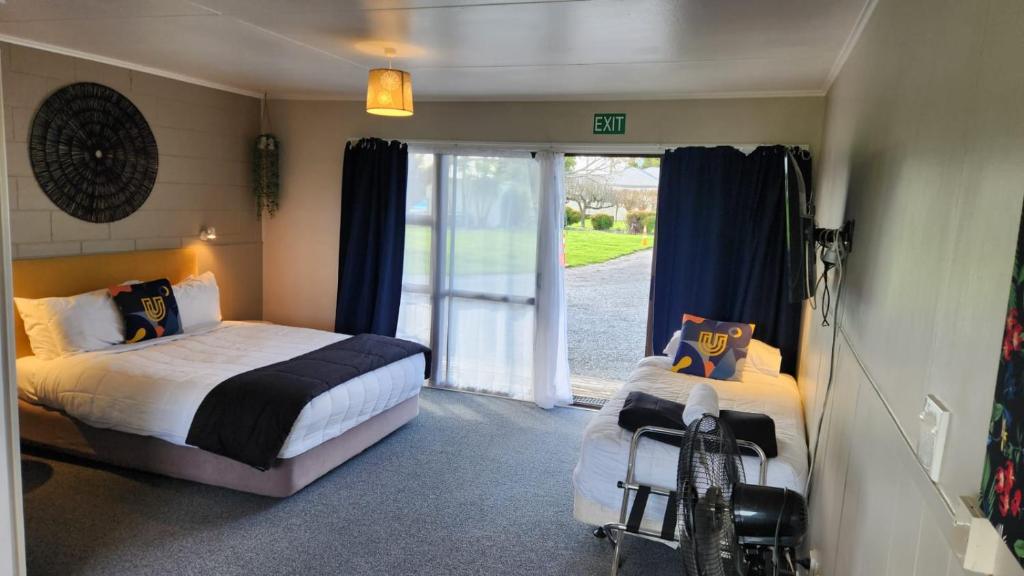 U Studios Masterton - Resim 22