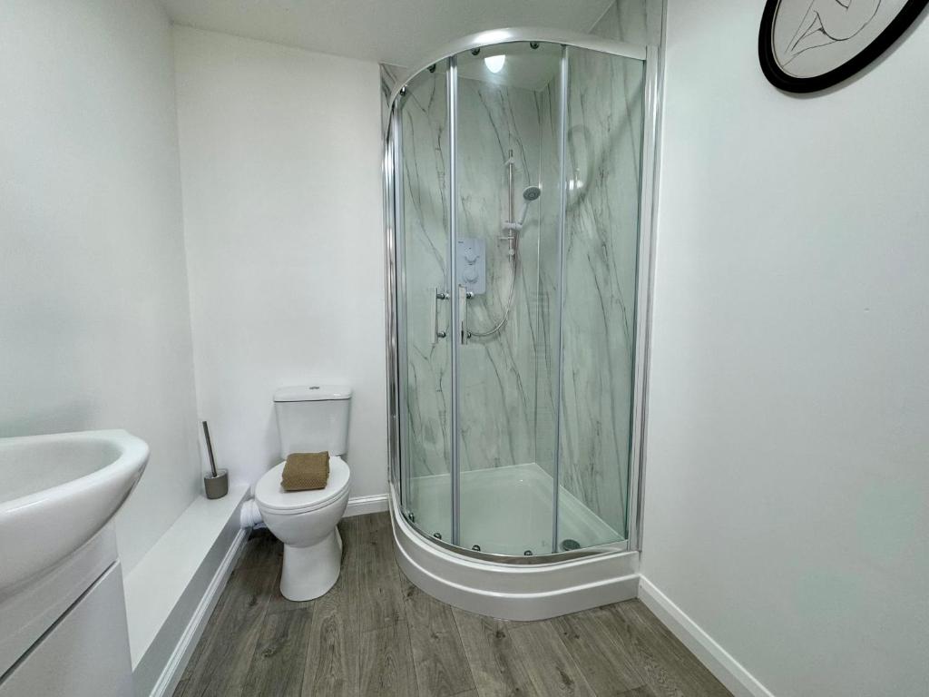 John Street Stays - Resim 11