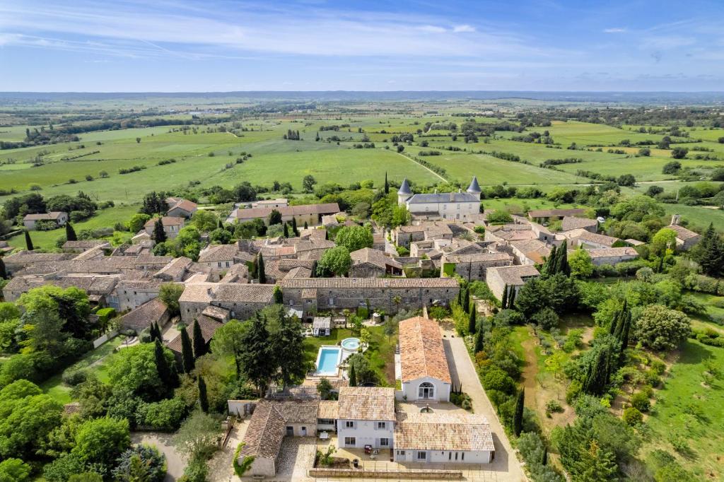 Letecký snímek ubytování Secret d'Uzès - Le Loft - Avec piscine chauffée
