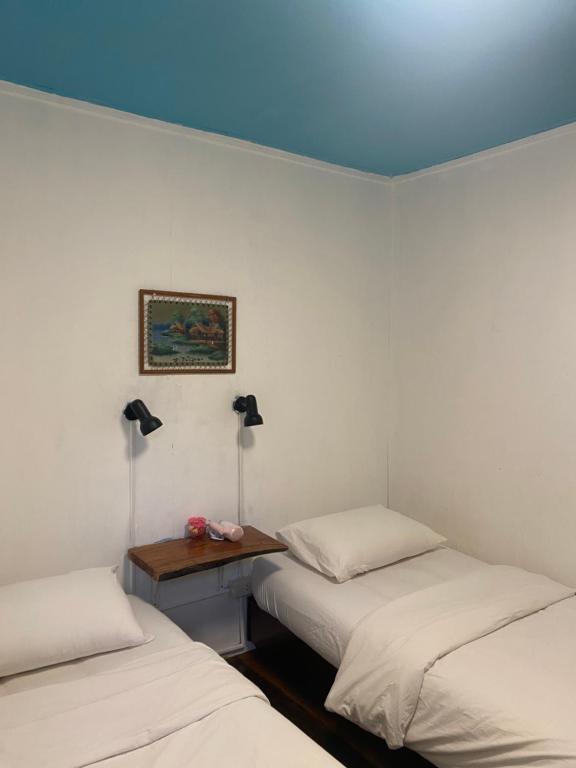 Postel nebo postele na pokoji v ubytování Let's Sea Hostel