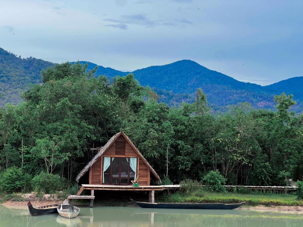 Foto dalla galleria di The Mountain View Resort a Phumĭ Chum