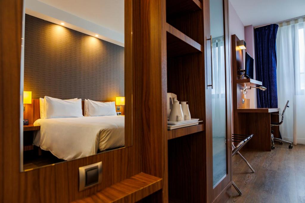 Postel nebo postele na pokoji v ubytování Holiday Inn Express Bilbao Airport by IHG