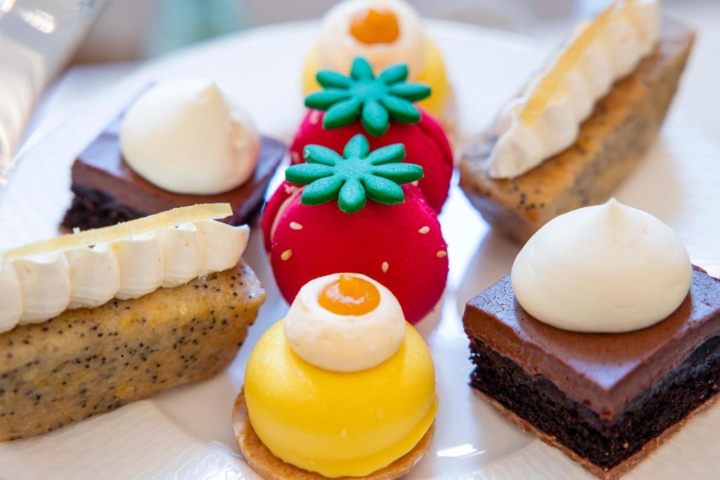 The Adria - Resim 26