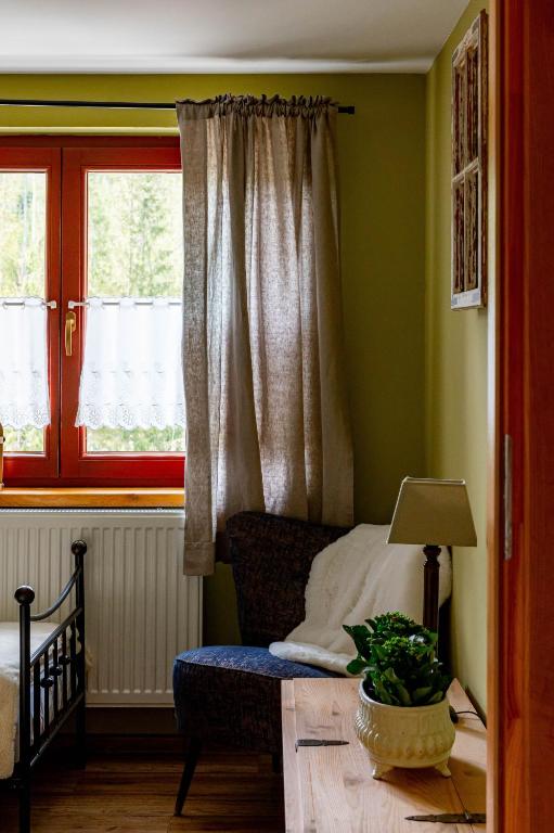 Posedenie v ubytovaní Apartament nad Potokiem Sauna, Jacuzzi, SPA