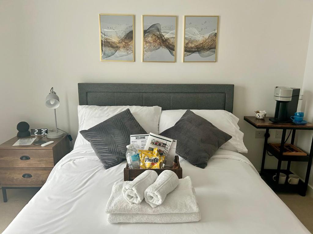 My Apartment Brixton - Modern Double Room with En-suite photo