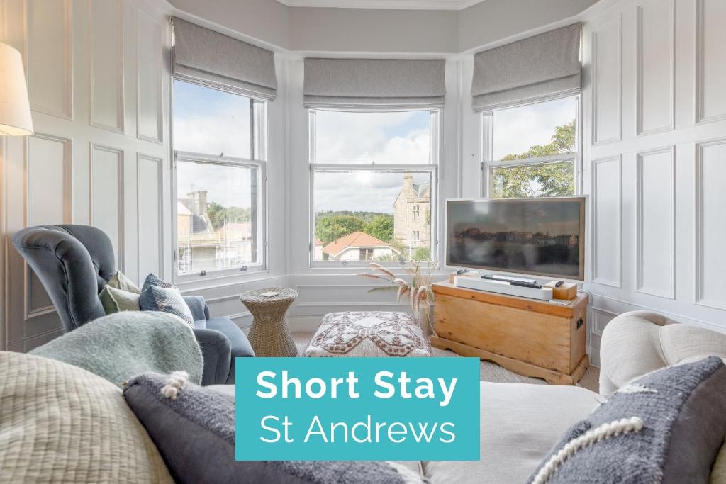 Et tv og/eller underholdning på Howard Place Apartment - No 18 High Draw