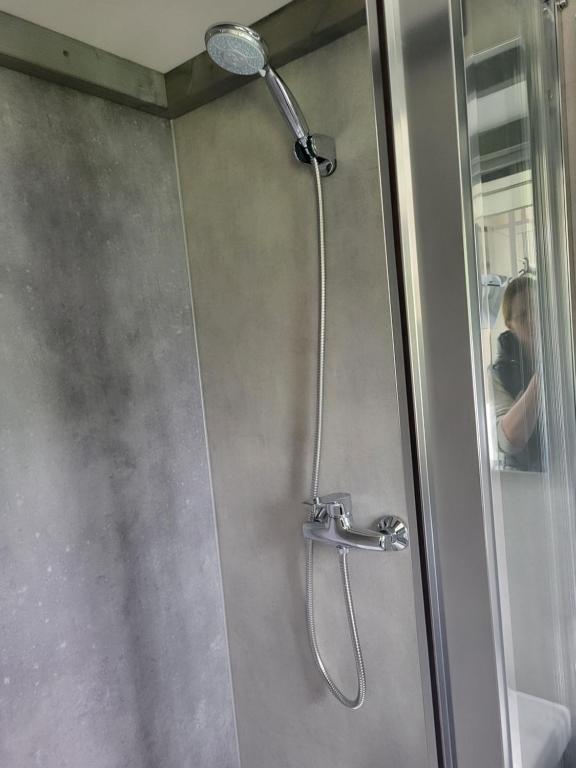 Koupelna v ubytování Bigge Elements Tinyhaus 4 "Magie"