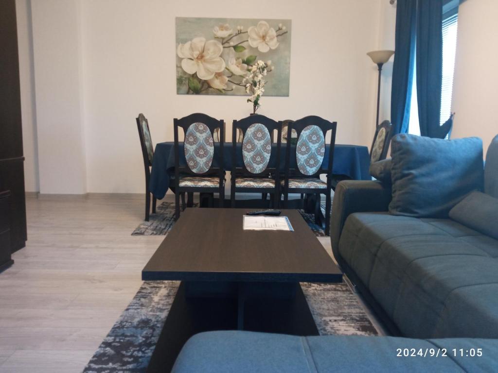 Χώρος καθιστικού στο Apartament b&b Rădăuți