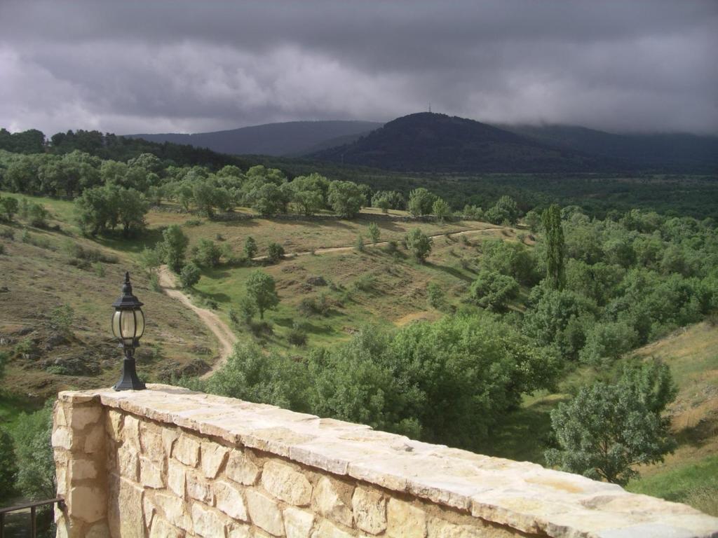 Kép La Tejada del Valle szállásáról Valle de San Pedróban a galériában