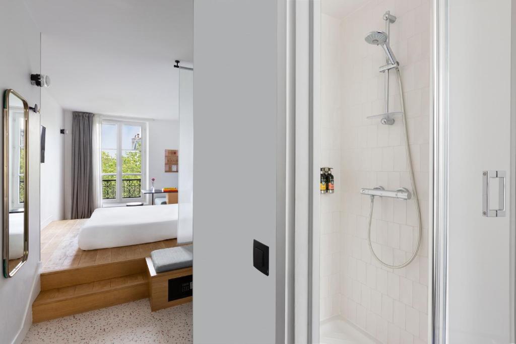 Oh la la ! Hotel Bar Paris Bastille - 19