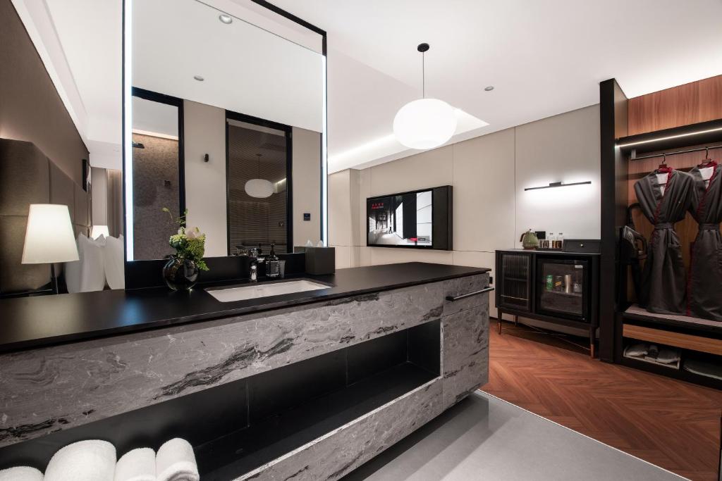Kuchyň nebo kuchyňský kout v ubytování Intercity Hotel Shantou CHJ