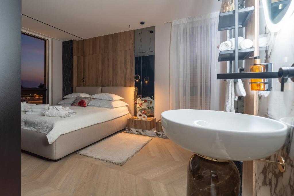 Luxury Rooms - FOR GIFT - 18