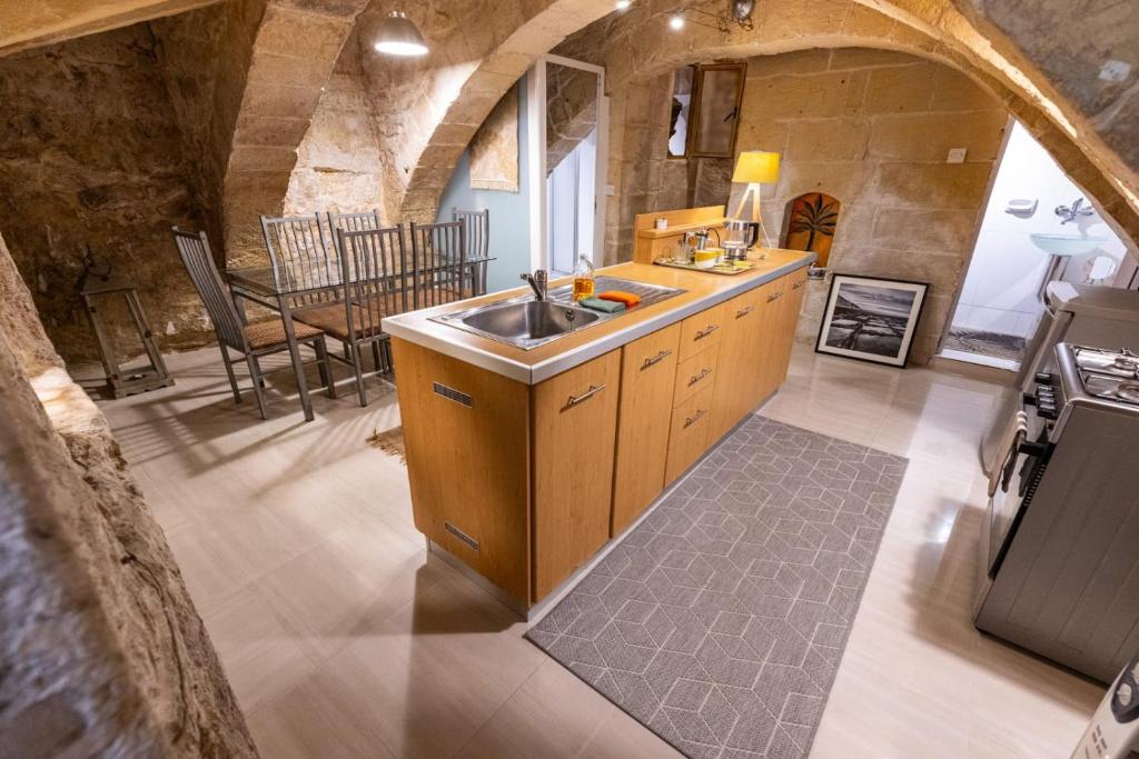 Fotografie z fotogalerie ubytování Most Central Apartment Valletta, Renaissance building v destinaci Valletta