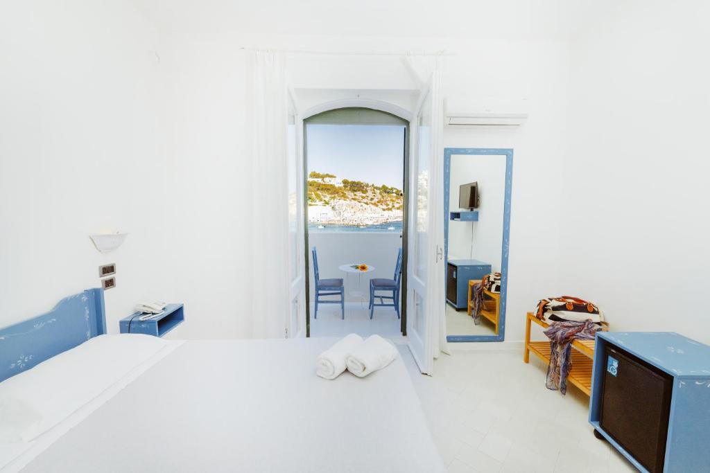 Hotel La Roccia - Quarto Familiar Superior