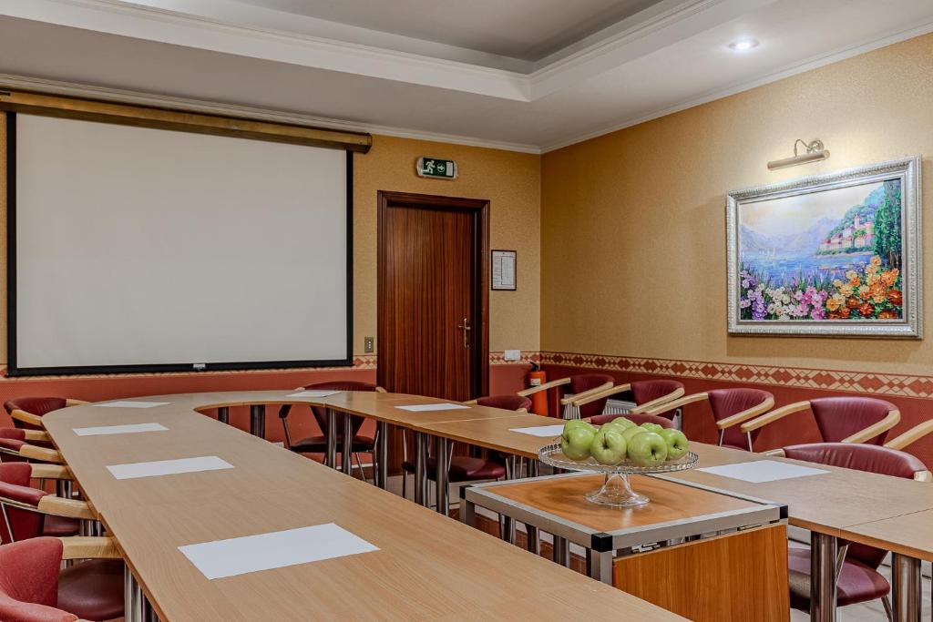 Konferenční prostory v ubytování Gallery Hotel Gintama Apgrade
