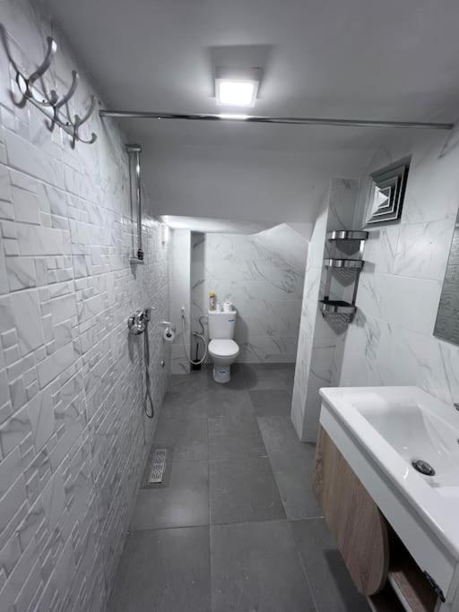 Koupelna v ubytování Appartement No 1 vue sur la cour
